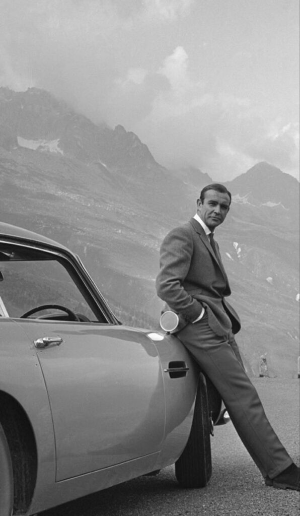 James Bond Gun